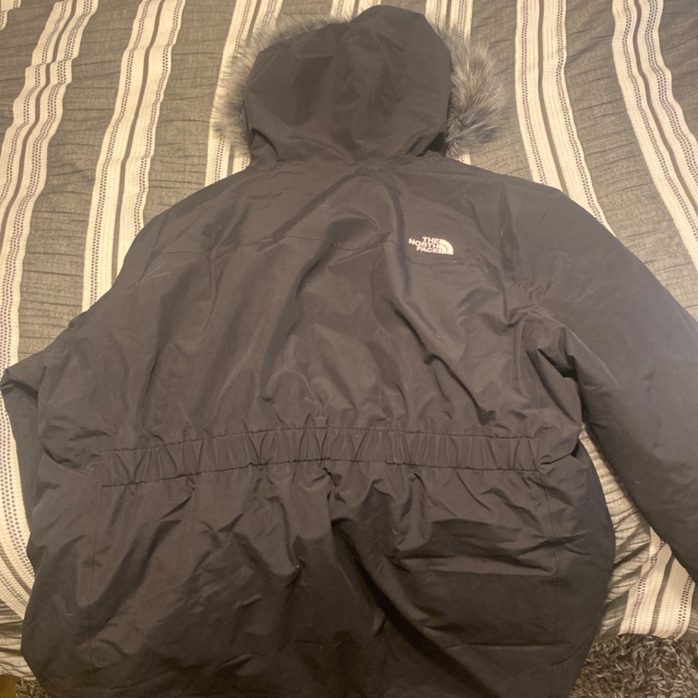 North face coat - Picture 6 of 6